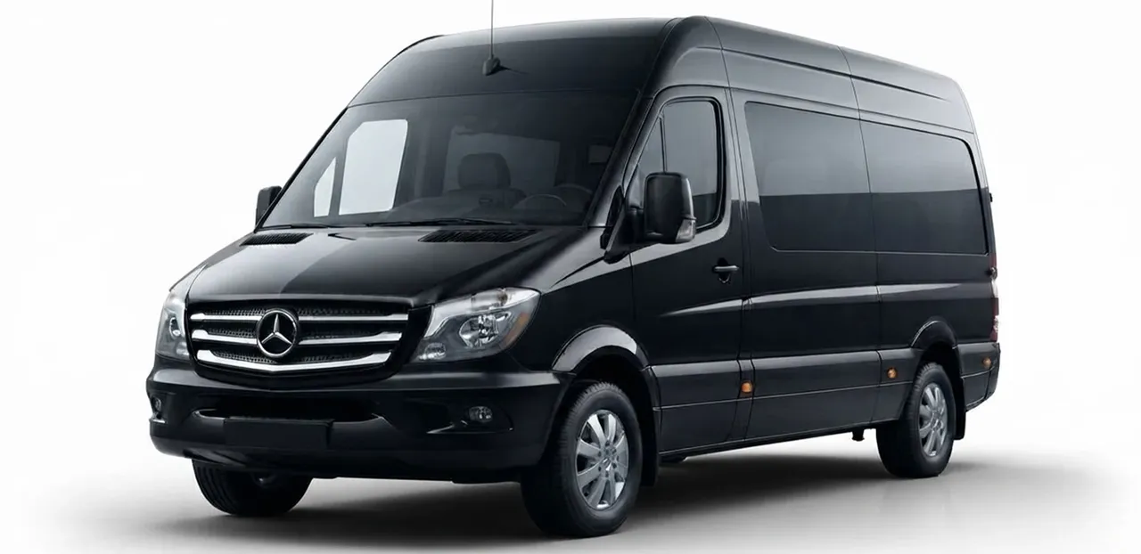 14 Passenger Sprinter Van 14 Passenger Sprinter Van to rent