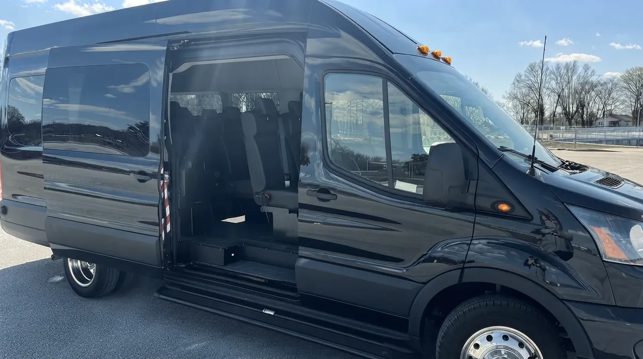 Black Ford Transit Executive to rent