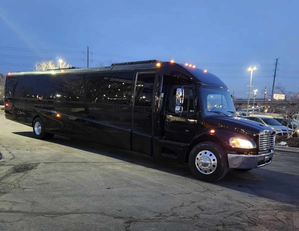 GM50 Mini Coach to rent