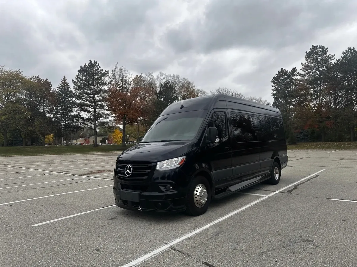 Black Mercedes-Benz Executive Sprinter to rent