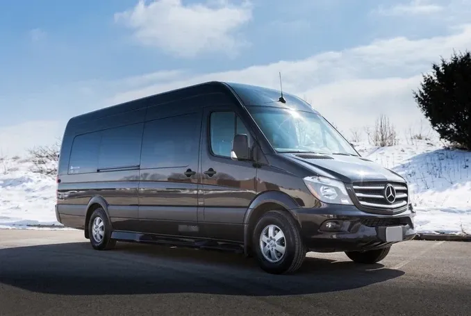 Mercedes-Benz Executive Sprinter Mercedes-Benz Executive Sprinter to rent