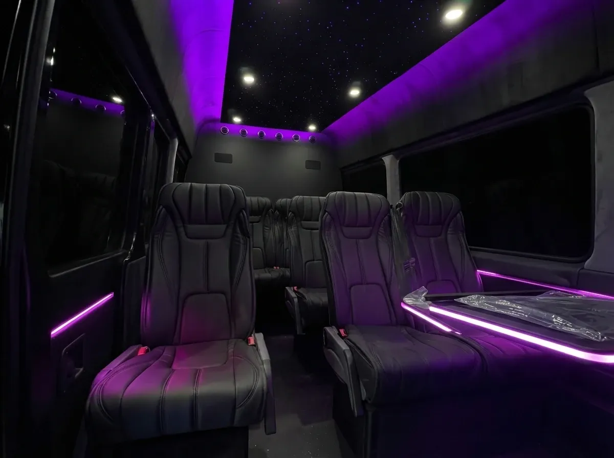 Black Mercedes-Benz Executive Sprinter to rent