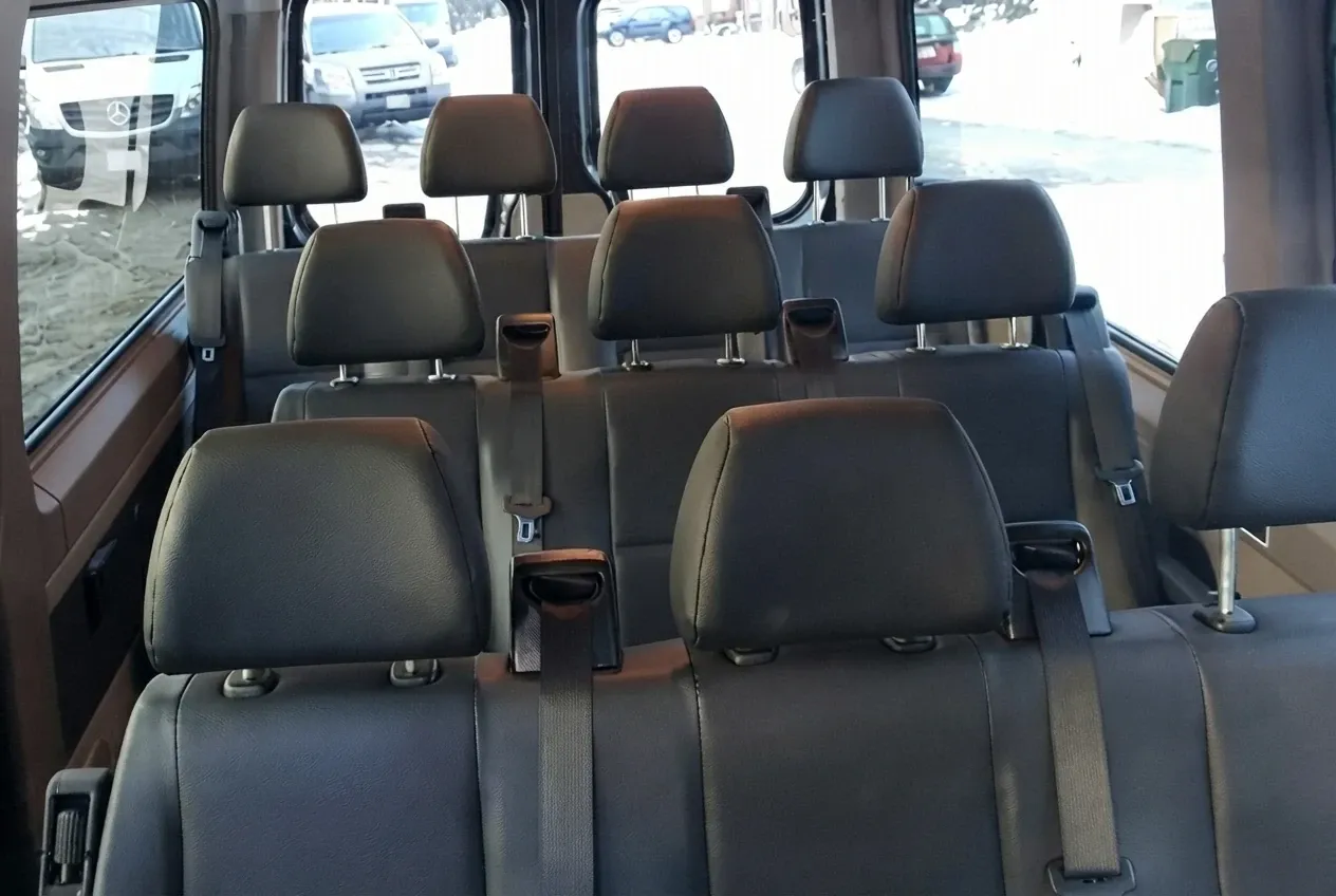Mercedes-Benz Sprinter to rent