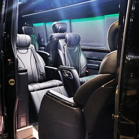 Mercedes-Benz Sprinter Van Mercedes-Benz Sprinter Van to rent