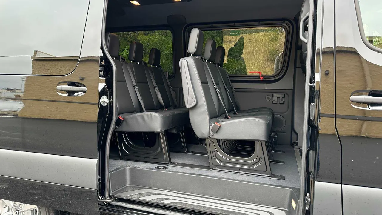 Mercedes-Benz Executive Sprinter cabin view
