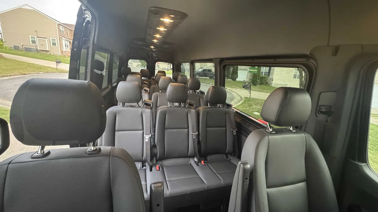 Mercedes-Benz Executive Sprinter cabin view
