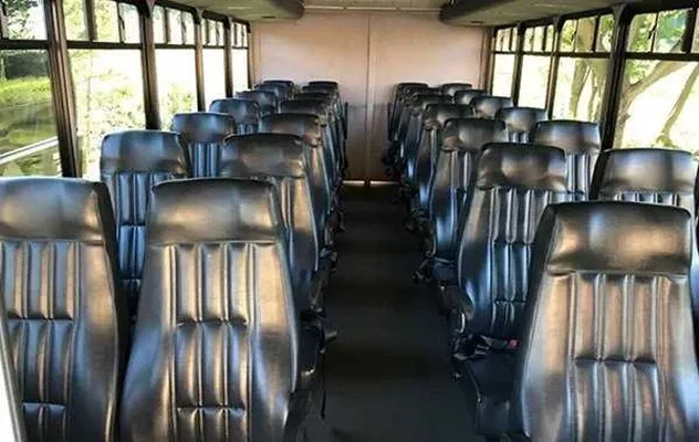 28 Passenger Mini Coach to rent