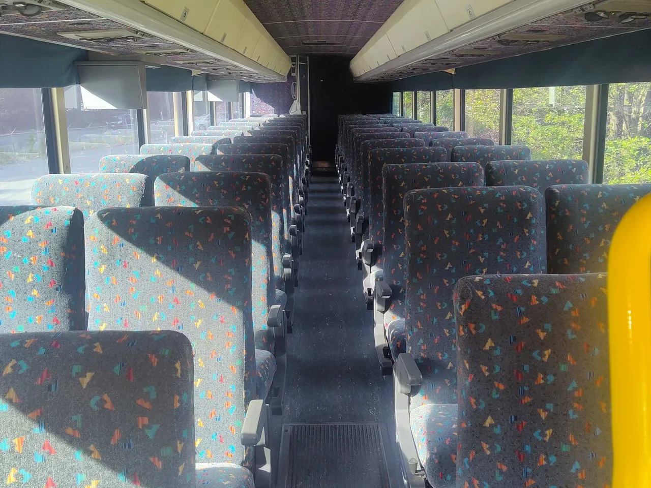 White Motorcoach MCI to rent